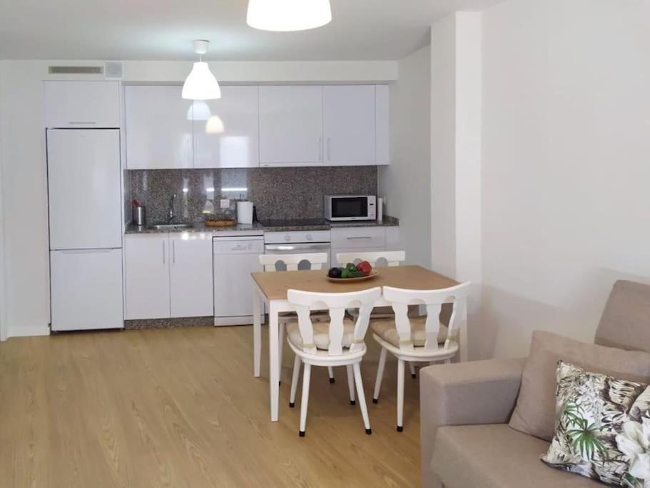 0143 Apartamento Nuevo Y Centrico 比戈 外观 照片